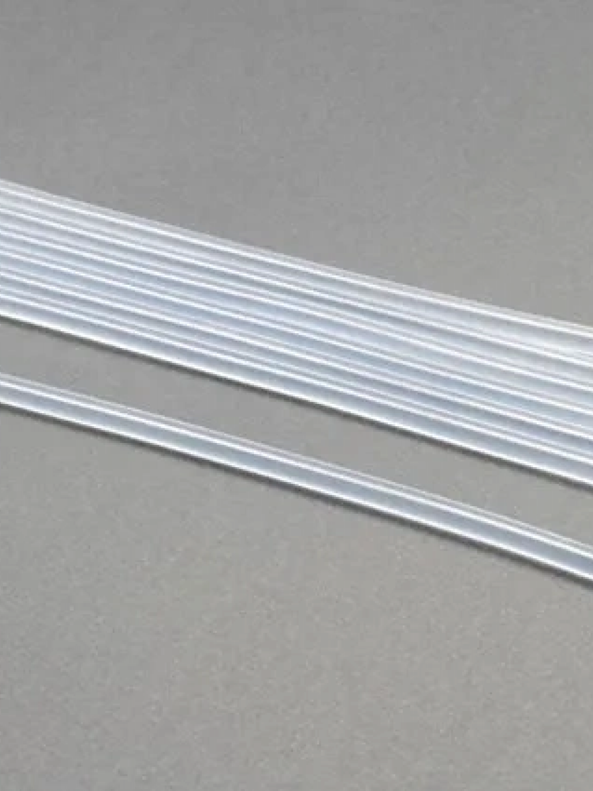 8x300mm Şeffaf İnce Çubuk Silikon 1kg - Tamirat Ve Sızdırmazlık İçin En Kaliteli Silikon 8x300mm Şeffaf İnce Çubuk Silikon 1kg - Tamirat Ve Sızdırmazlık İçin En Kaliteli Silikon