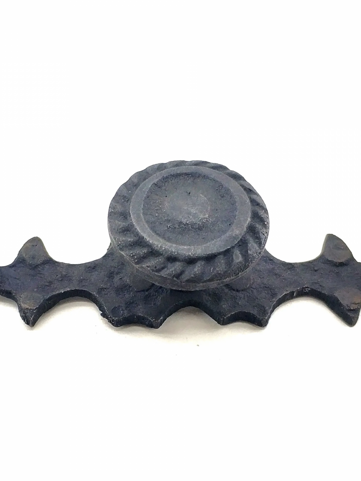 Antika Tarz Dekoratif Pirinç Çizgili Düğme - 25x80 Mm, Oksit