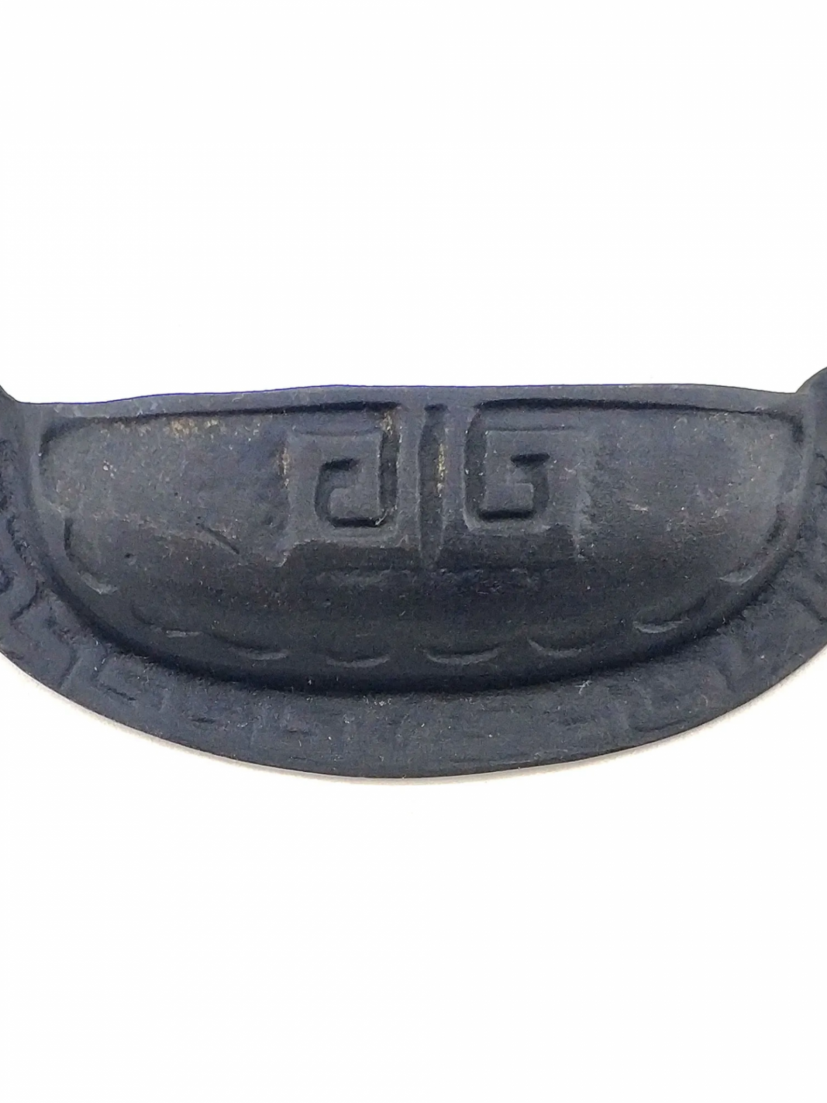 Antika Tarz Dekoratif Pirinç Çizgili Tas Mobilya Kulbu - 37x90 Mm, Oksit