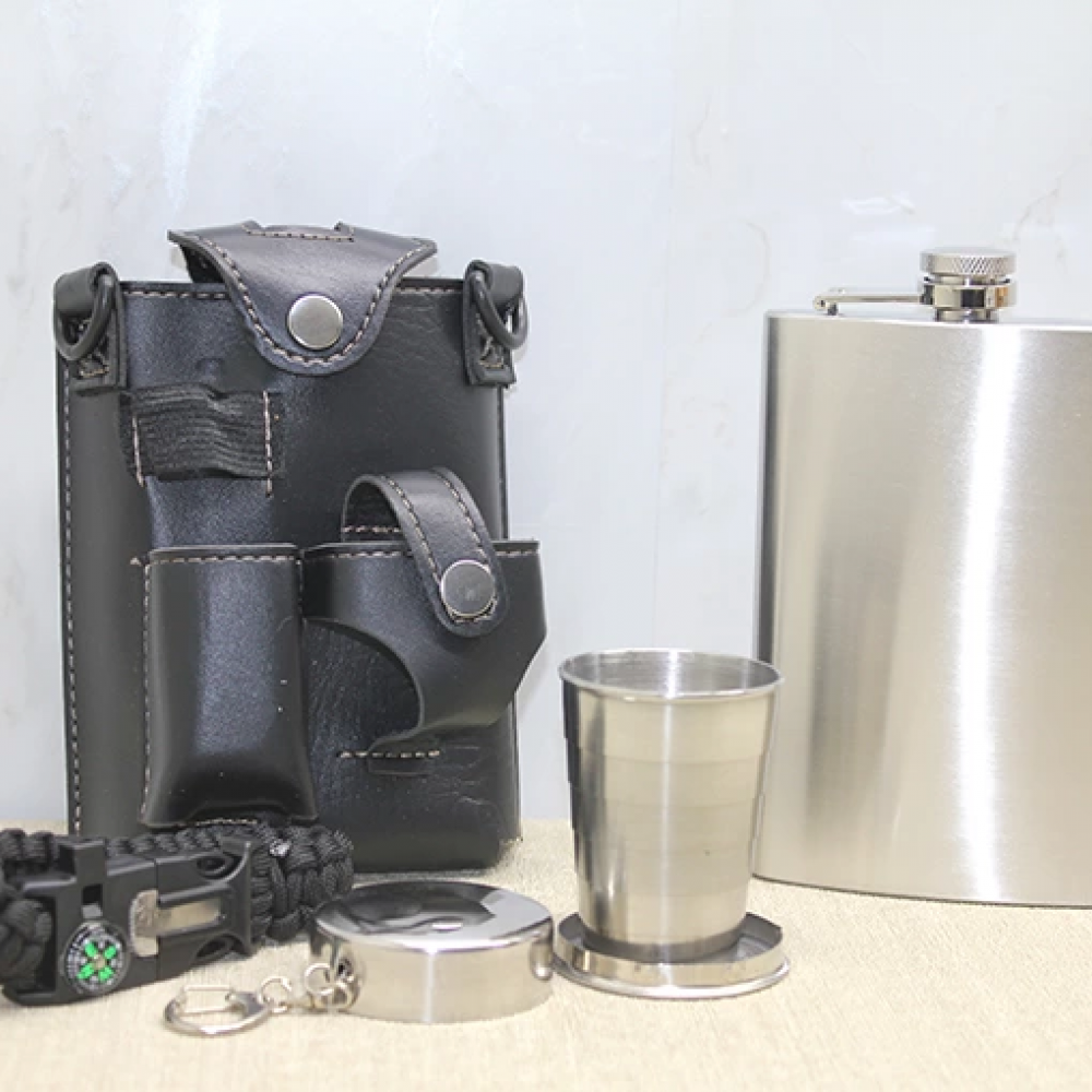 Deri Kılıflı Shot Bardaklı Matara Alk3913