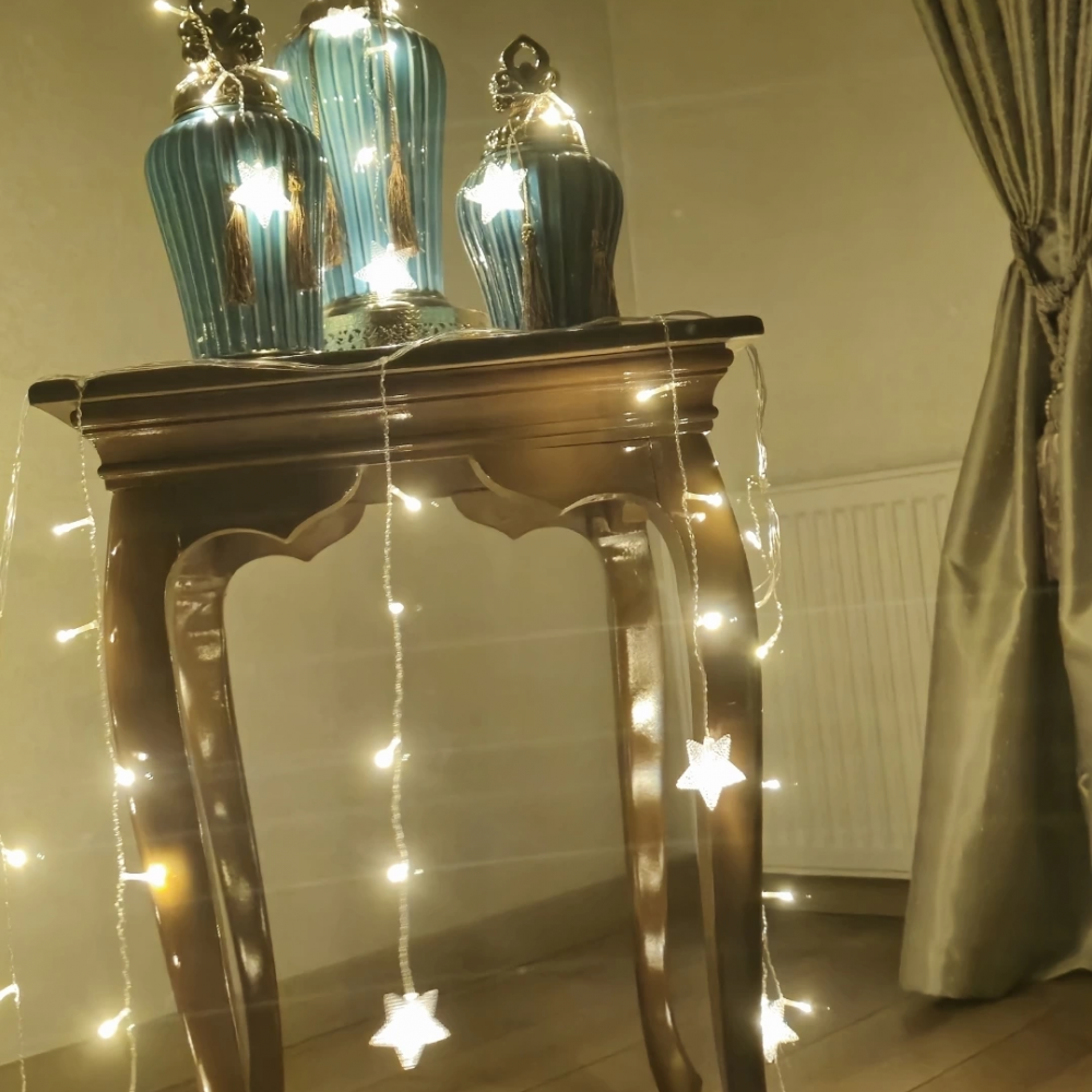 Yıldız 4m 96 Led 19 Saçak 40-50-60cm Gün Işığı Yıldız Boyutu:7cm